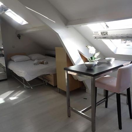 Paisible Studio A Vincennes Appartement Buitenkant foto